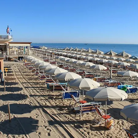 Mango Apartament Pineto